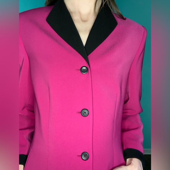 90’s Magenta Power Blazer - Picture 5 of 11